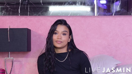 MilyThomas MilyThomas